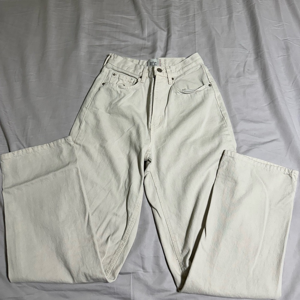 Urban Outfitters BDG Women's High Rise Baggy Jeans in Cream